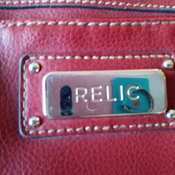 Relic Burgundy Purse - Picture 14 of 16